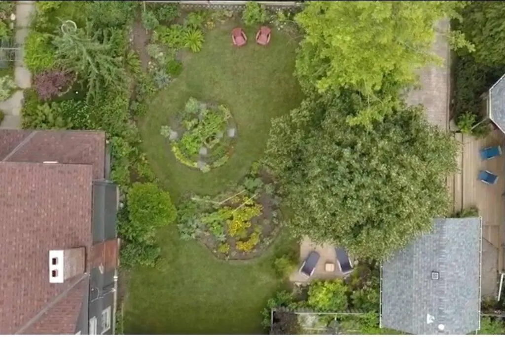 Holiday home Garden 2 Storey House Niagara Falls